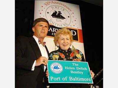 GODMOTHER  OF THE PORT'S