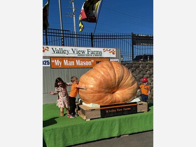 1,852 Pounder