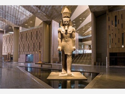 Inside Egypt's 'Gift'